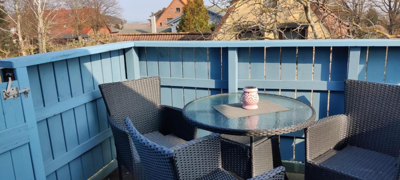 Ferienwohnung Im Rohrdachhaus Wustrow  Exterior foto